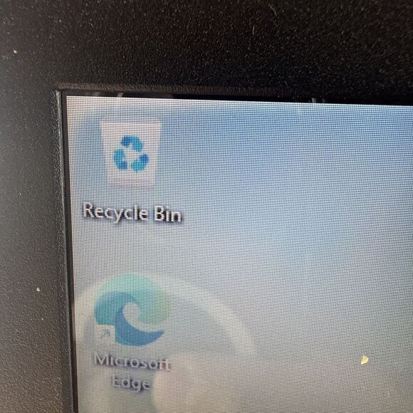 ASUS Vivobook 12 11.6" Touch Laptop Intel 60GB SD 4Gb RAM Win 11 - Picture 7 of 10